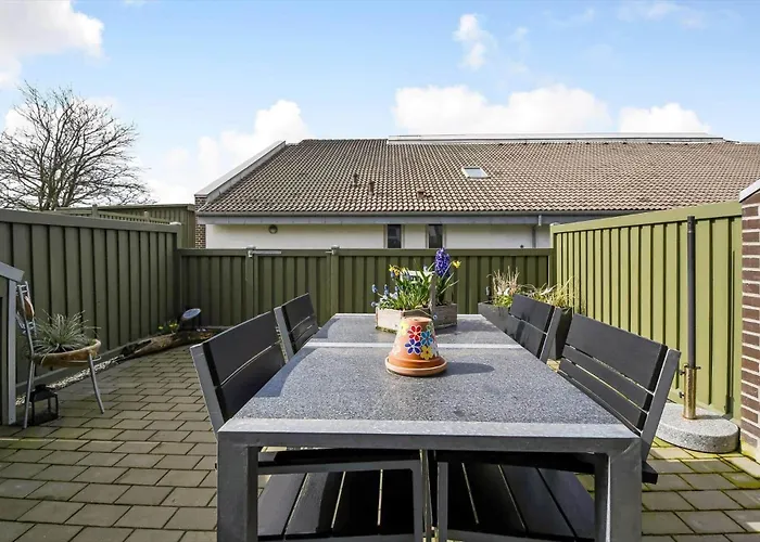 C11518-hemmet-vester-faelled-106-d-1